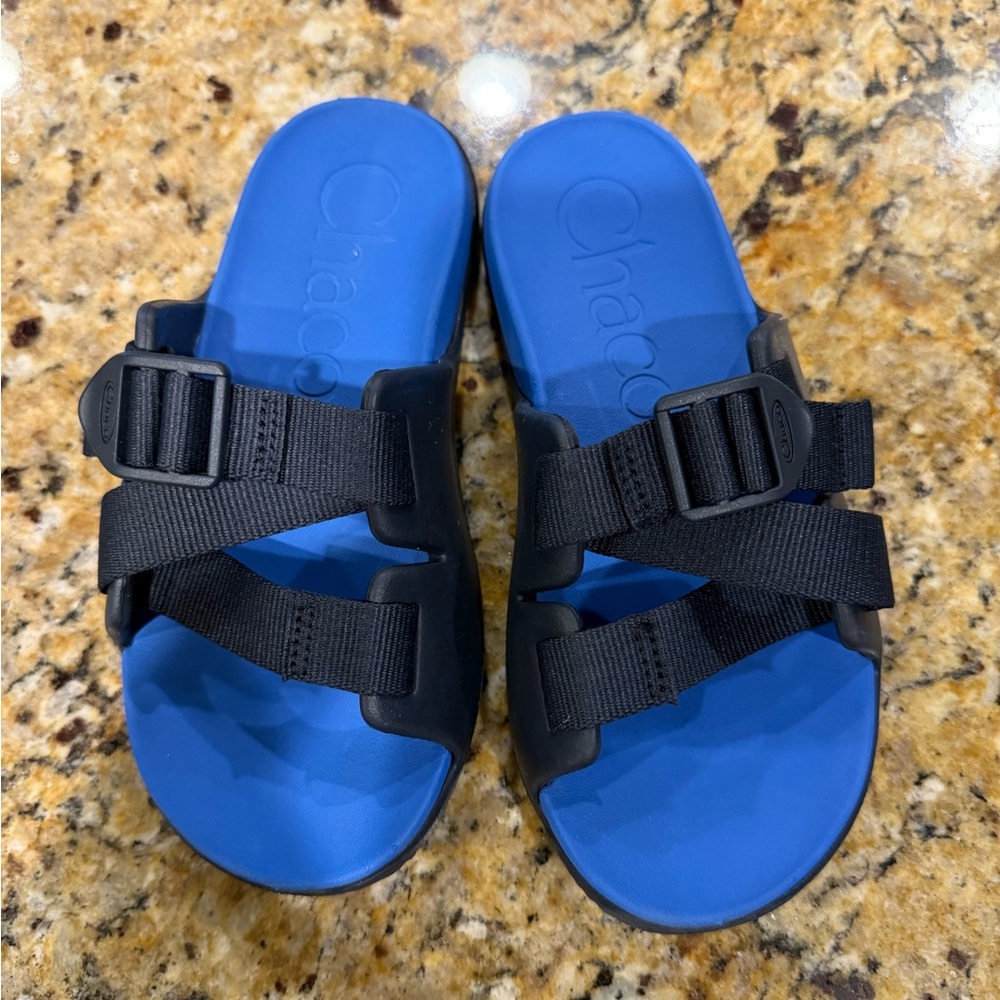 Chaco Kids' Black and Blue Strap Sandals